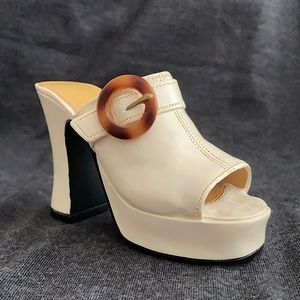 Just the Right Shoe (JTRS) - “Struttin’”